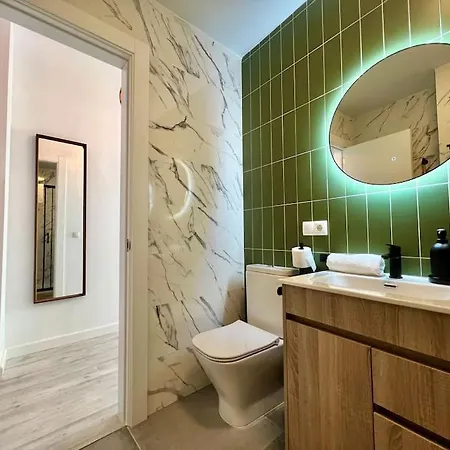 With Private Rooftop By Easytrip Appartement *