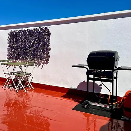 With Private Rooftop By Easytrip Appartement Málaga